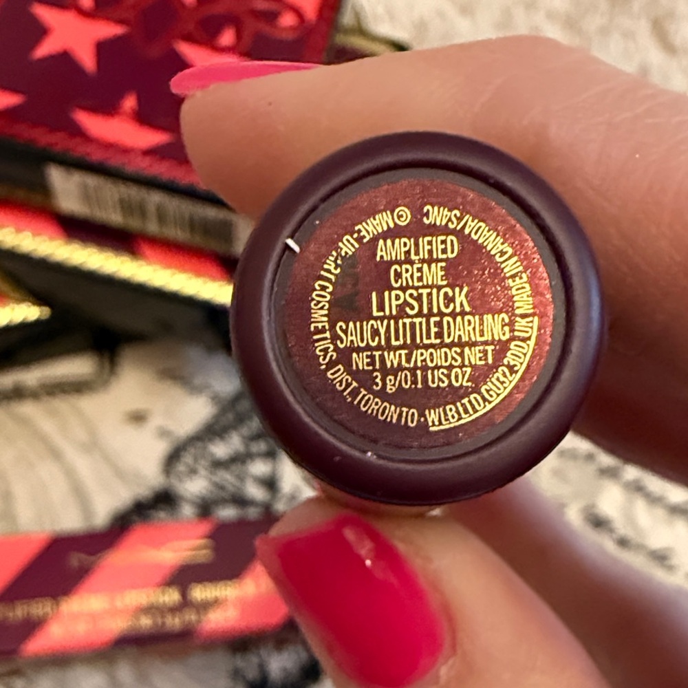 MAC Cosmetics Vibrant Pink Lipstick - Picture 7 of 7